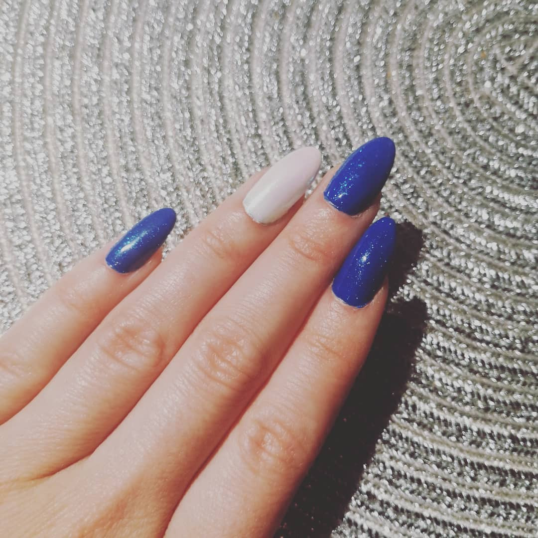 48 Stunning Blue Nail Designs for a Bold and Beautiful Look