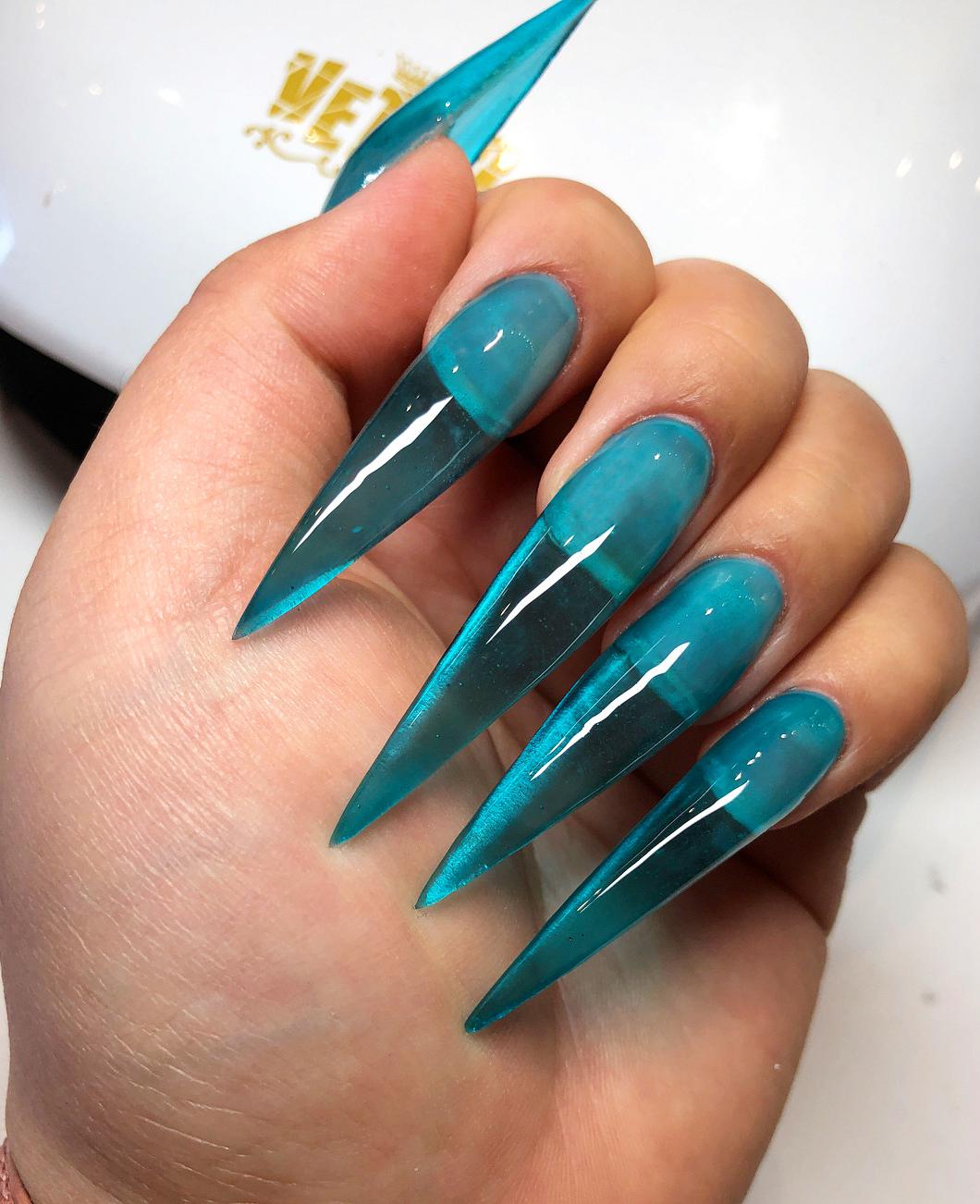 10+ Popular Acrylic Nails To Inspire You