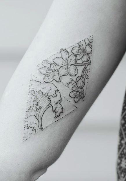 40 Beautiful Tattoos Ideas and Inspiration For Women