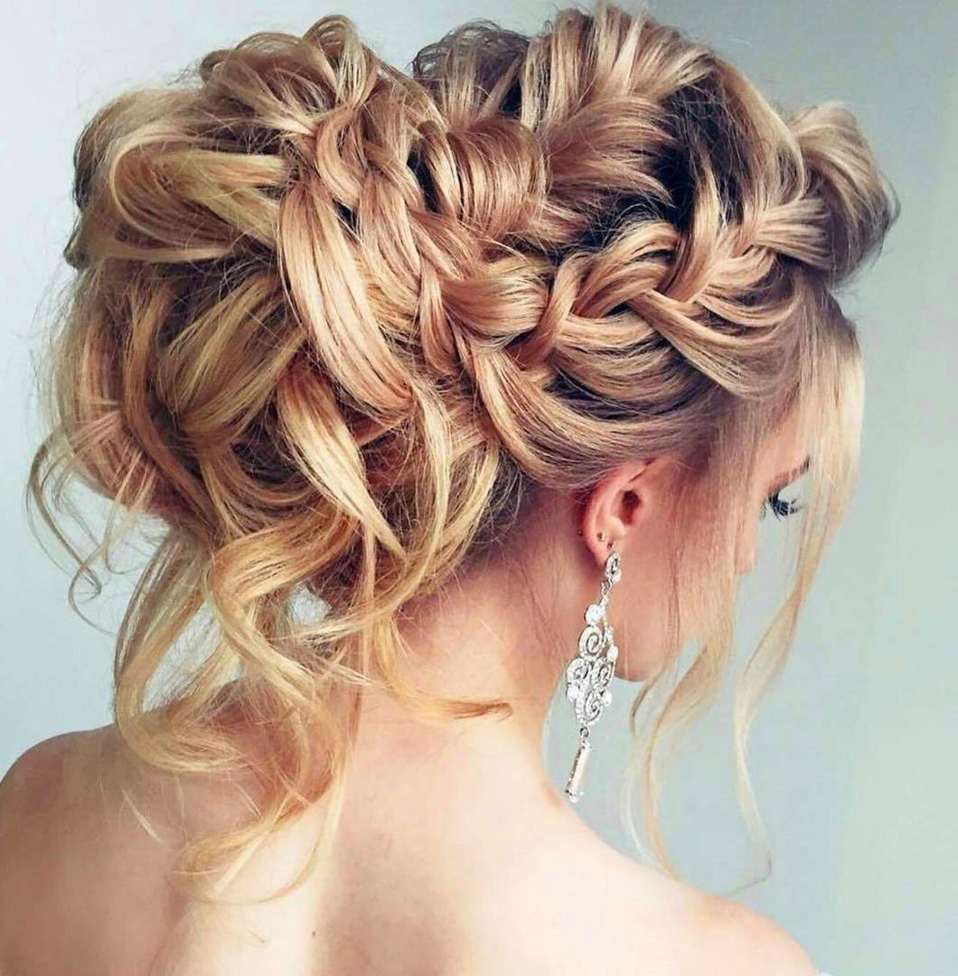 38 Simple Wedding Hairstyles That Are Easy To Master