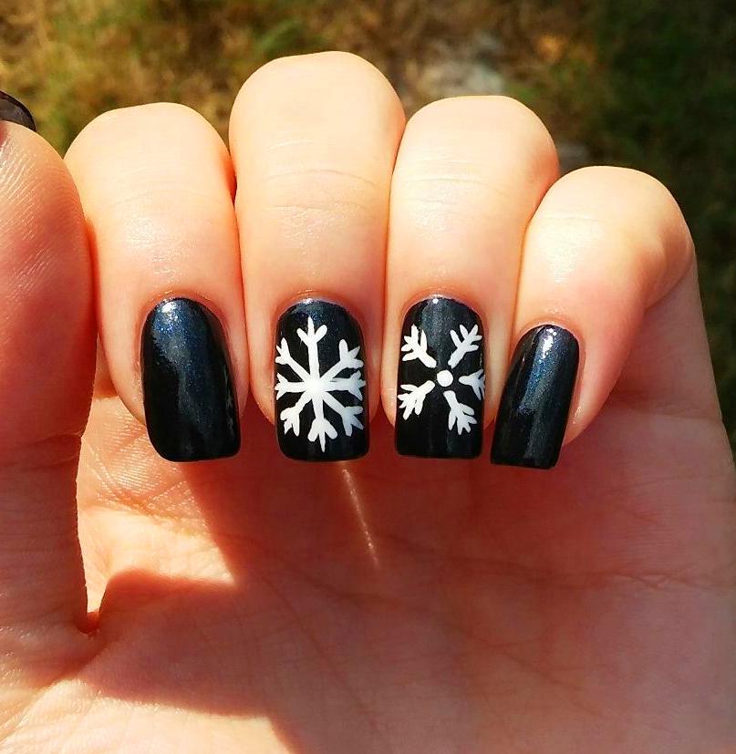 60 Abstract Nail Art Designs To Inspire You