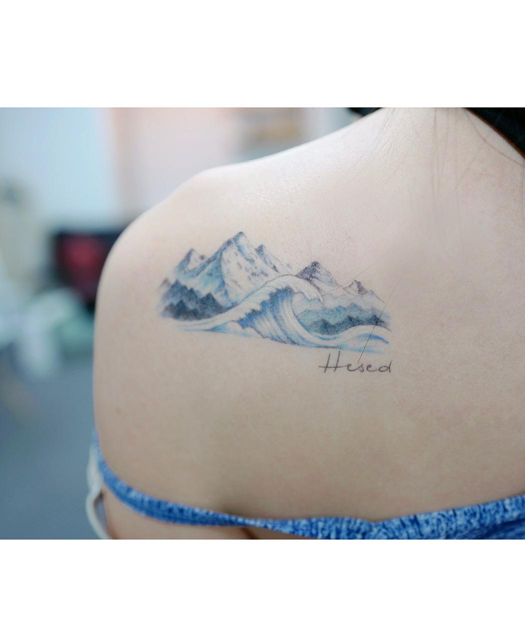 80 Gorgeous Looking Watercolor Tattoo Ideas