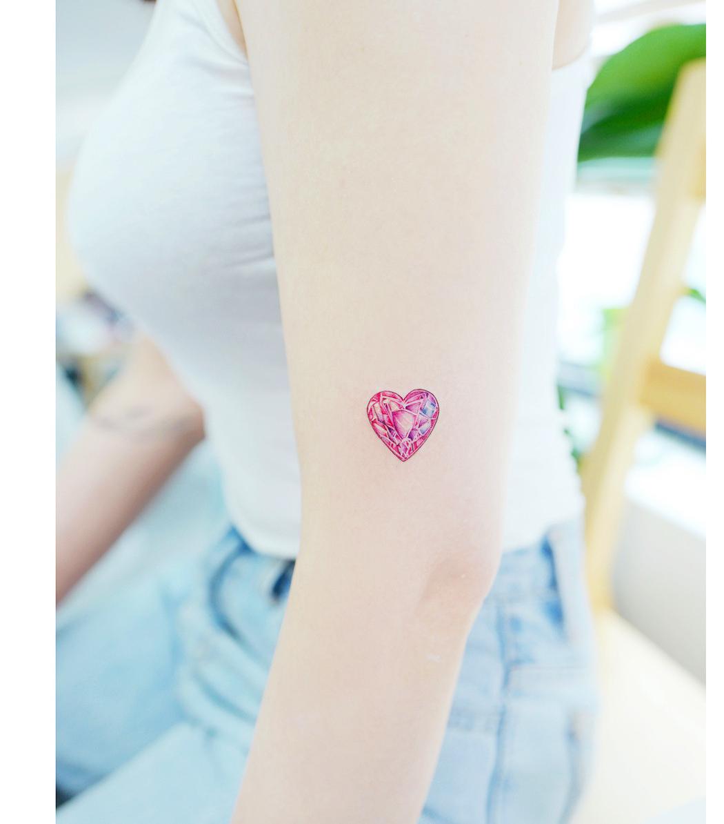 80 Gorgeous Looking Watercolor Tattoo Ideas