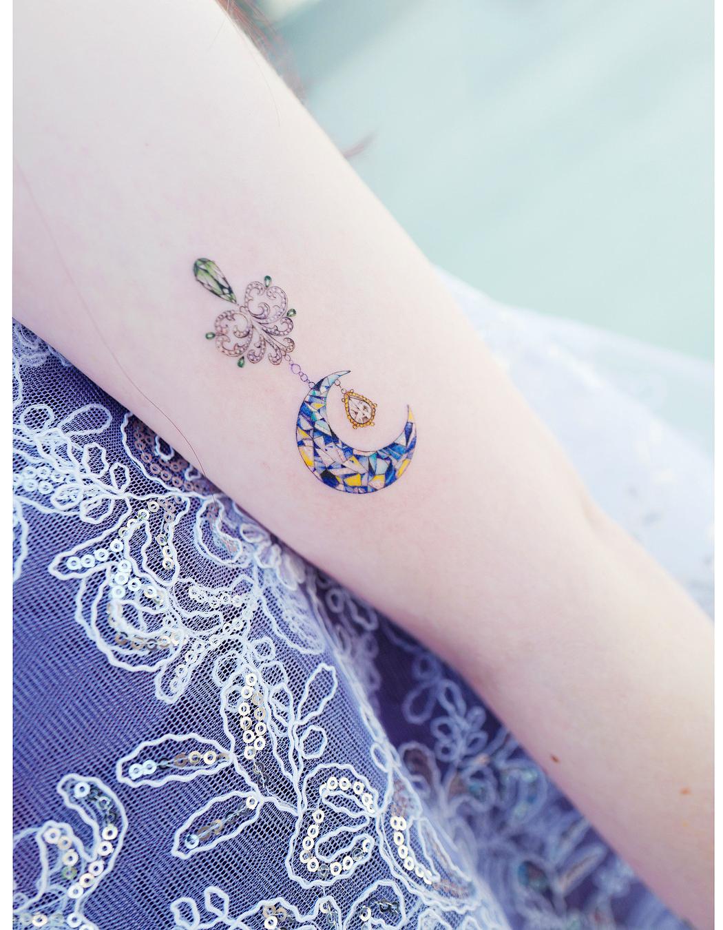 80 Gorgeous Looking Watercolor Tattoo Ideas