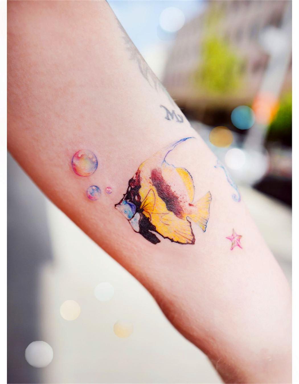 80 Gorgeous Looking Watercolor Tattoo Ideas