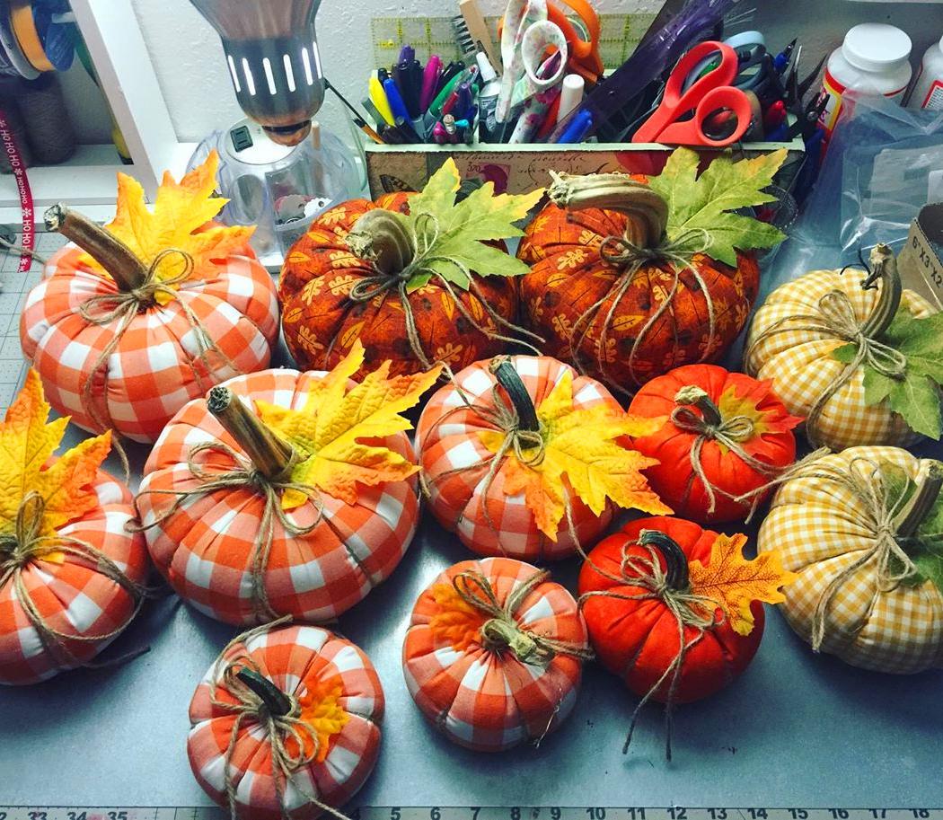 65 Diy Fall Decor Ideas For Indoor And Outdoor