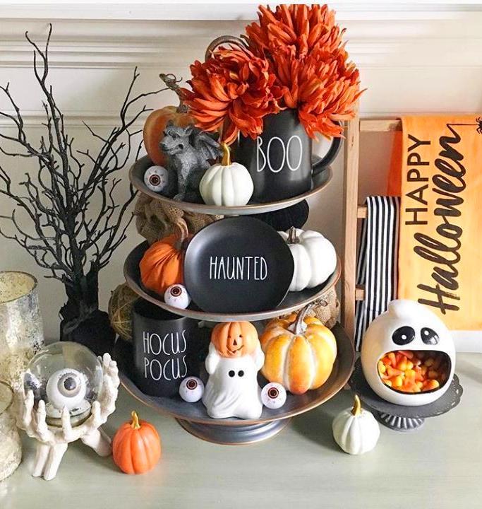 75+ Ways To Decorate Your Tiered Tray For Halloween