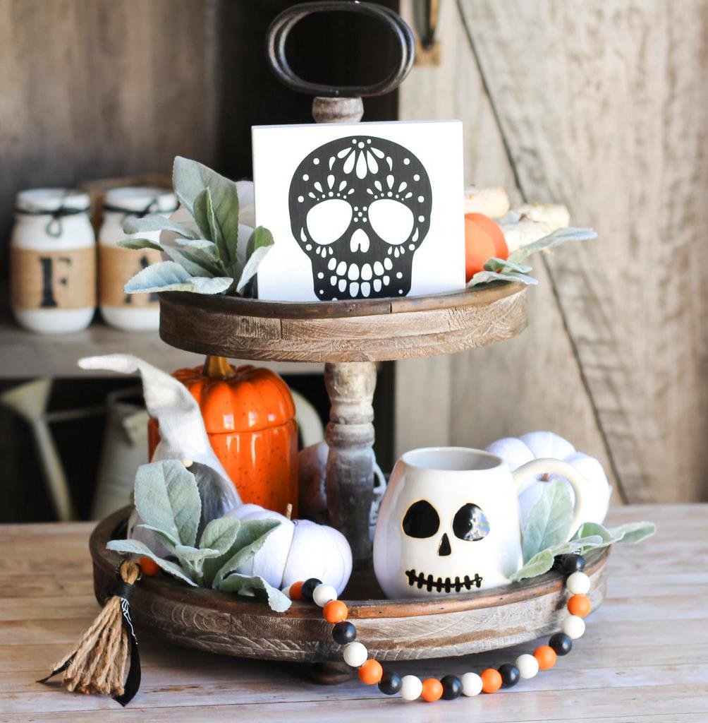 75+ Ways To Decorate Your Tiered Tray For Halloween