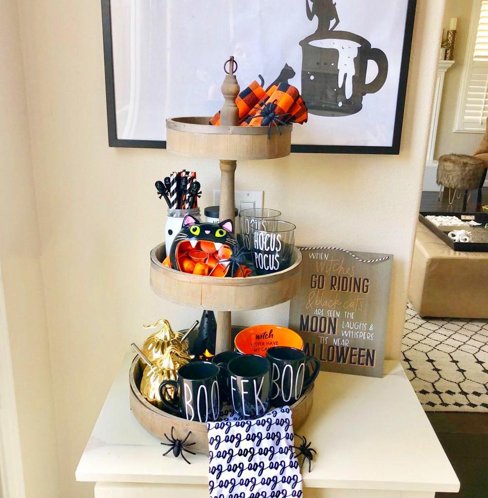 75+ Ways To Decorate Your Tiered Tray For Halloween