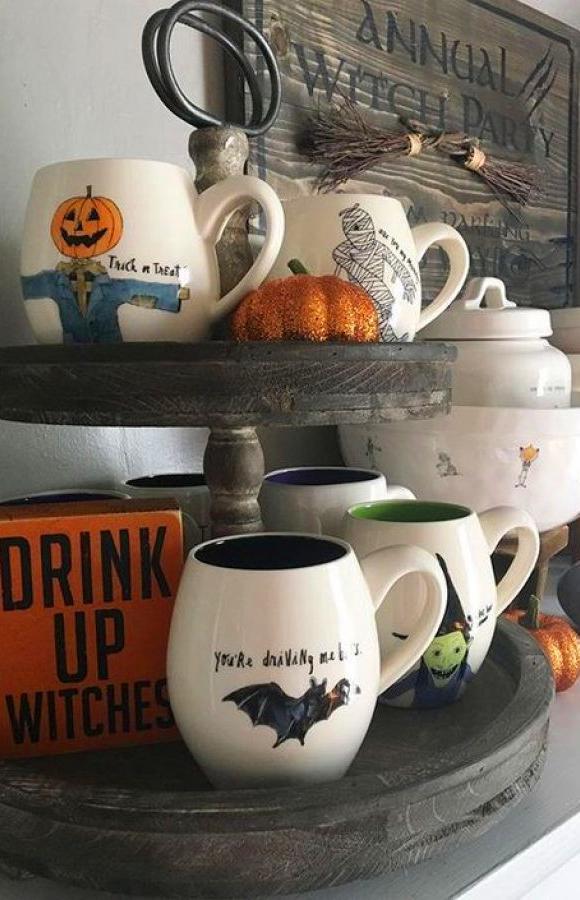 75+ Ways To Decorate Your Tiered Tray For Halloween