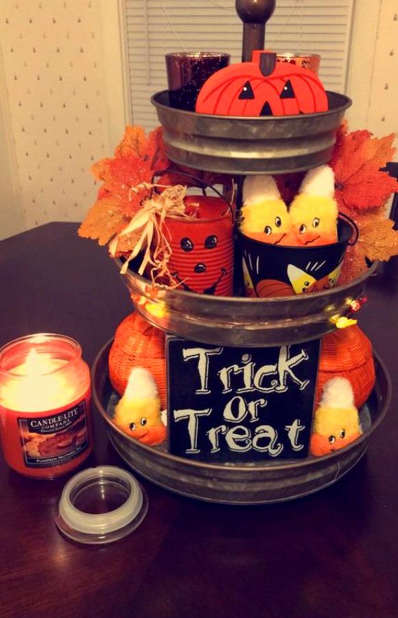 75+ Ways To Decorate Your Tiered Tray For Halloween