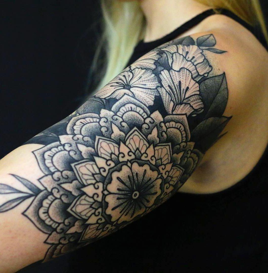 85+ Fascinating Sleeve Tattoos Design Ideas For Men and Women #SleeveTattoos #TattoosWomen #TattoosMen