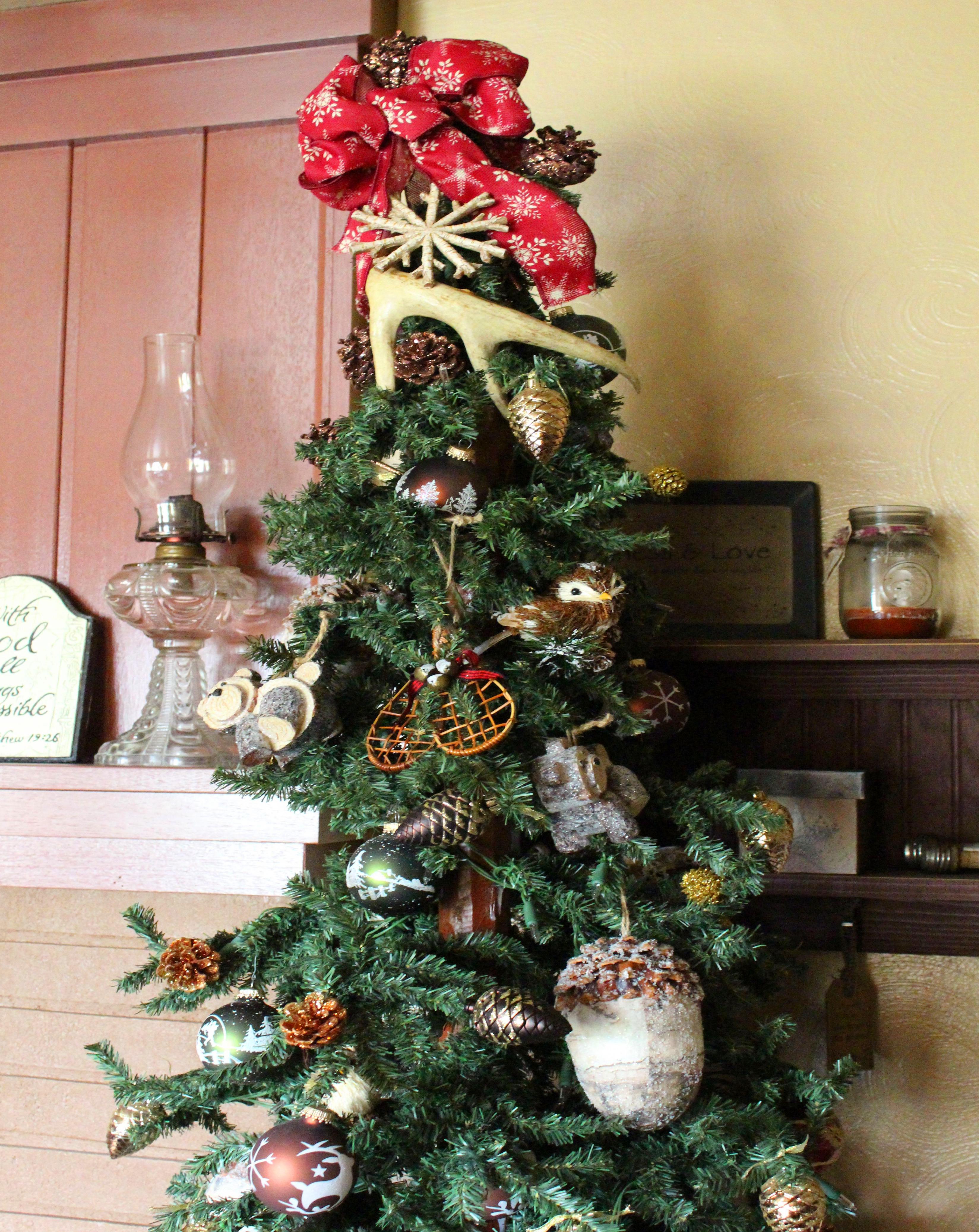 65+ Pretty DIY Christmas Tree Decor Ideas #Christmas #ChristmasTree