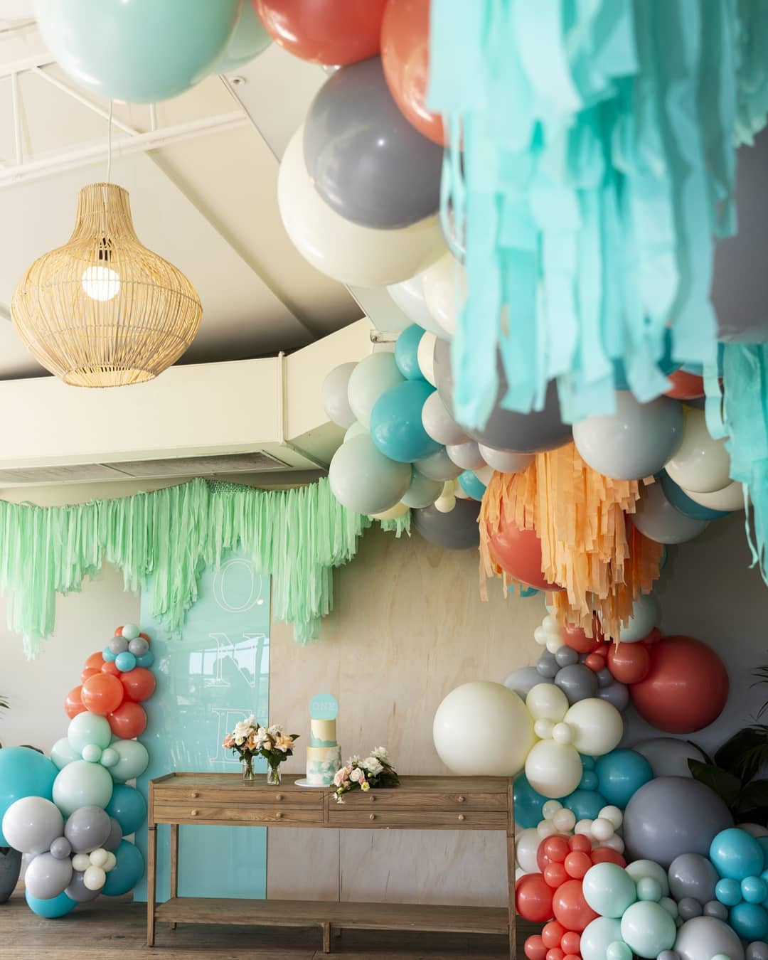 46 Awesome DIY Balloon Decor Ideas Inspirations for Your Coming Party