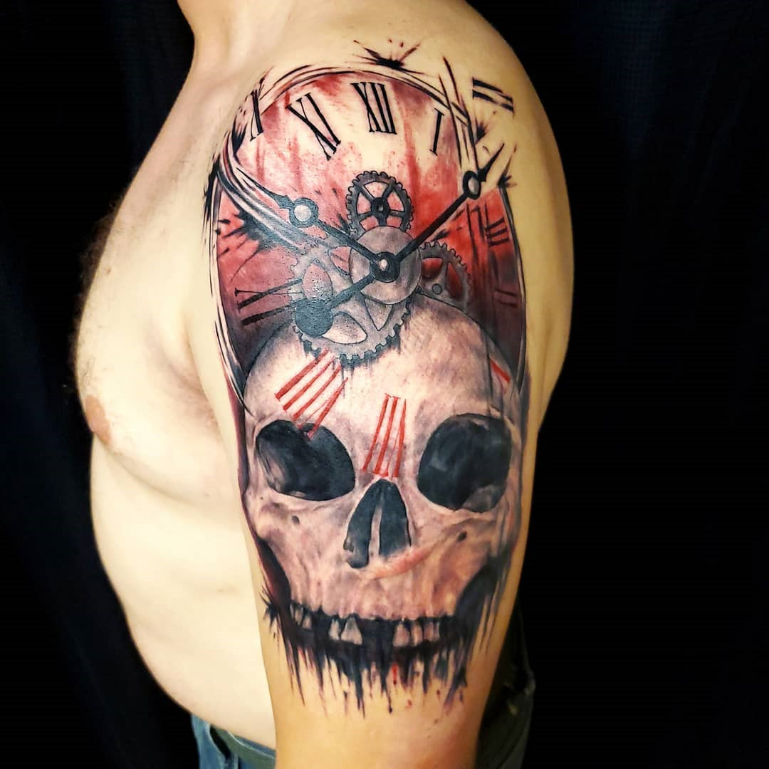 35 Watercolor Skull Tattoo Designs For Men and Women