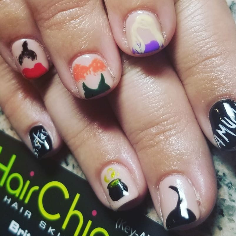 55 Amazing Halloween Nail Art Ideas #Halloween #HalloweenNail