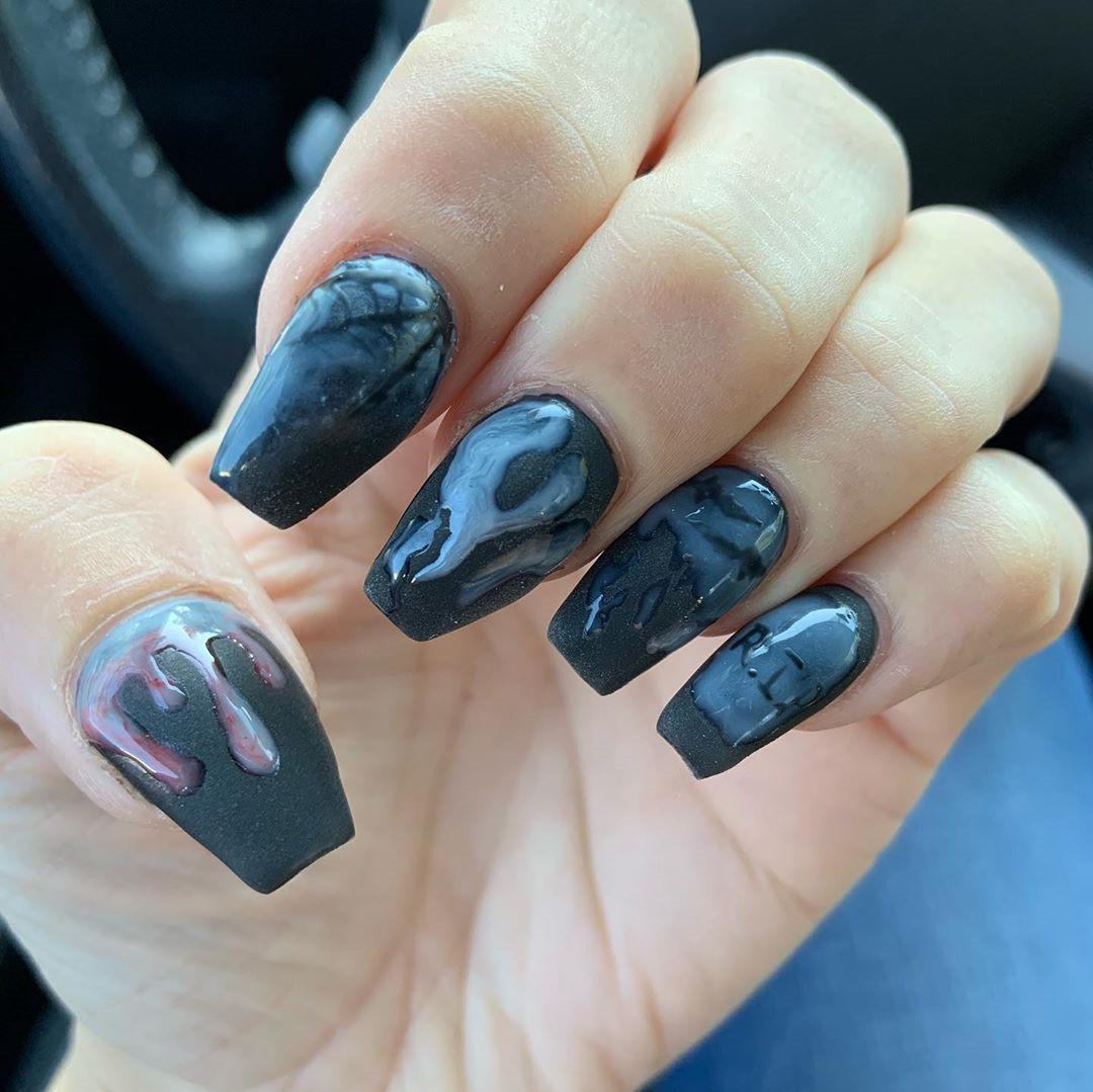 55 Amazing Halloween Nail Art Ideas #Halloween #HalloweenNail