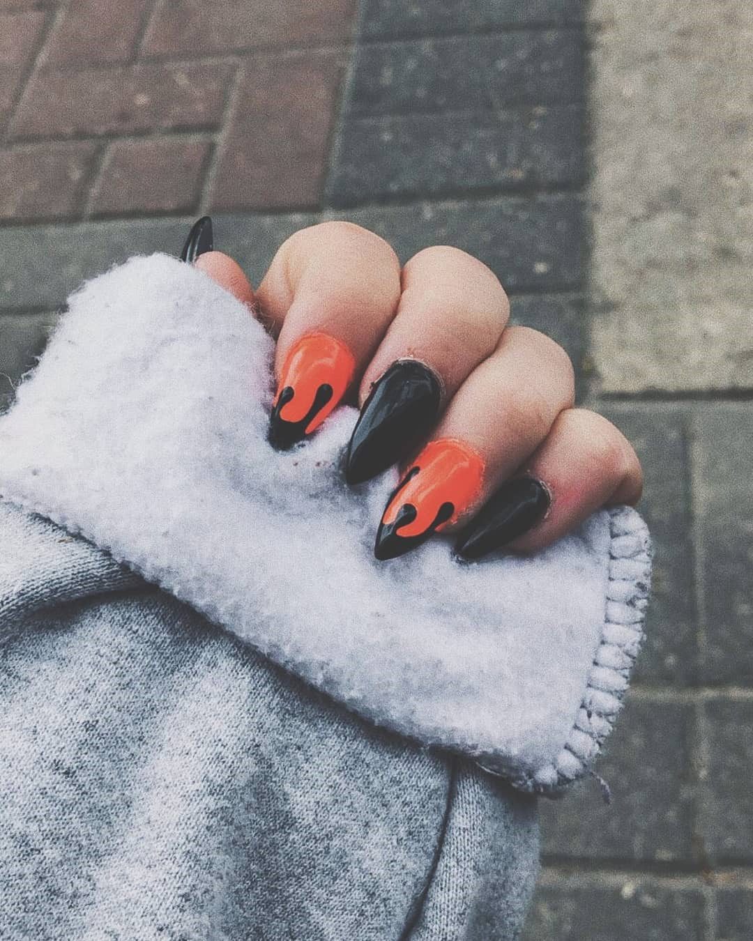 55 Amazing Halloween Nail Art Ideas #Halloween #HalloweenNail