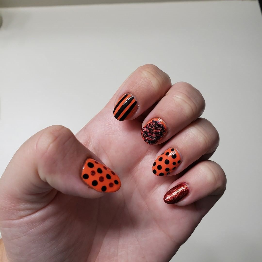 55 Amazing Halloween Nail Art Ideas #Halloween #HalloweenNail