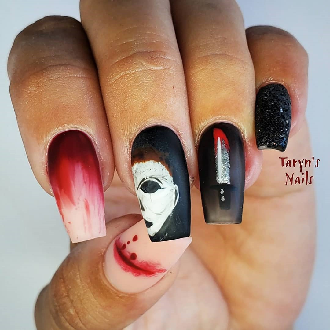 55 Amazing Halloween Nail Art Ideas #Halloween #HalloweenNail