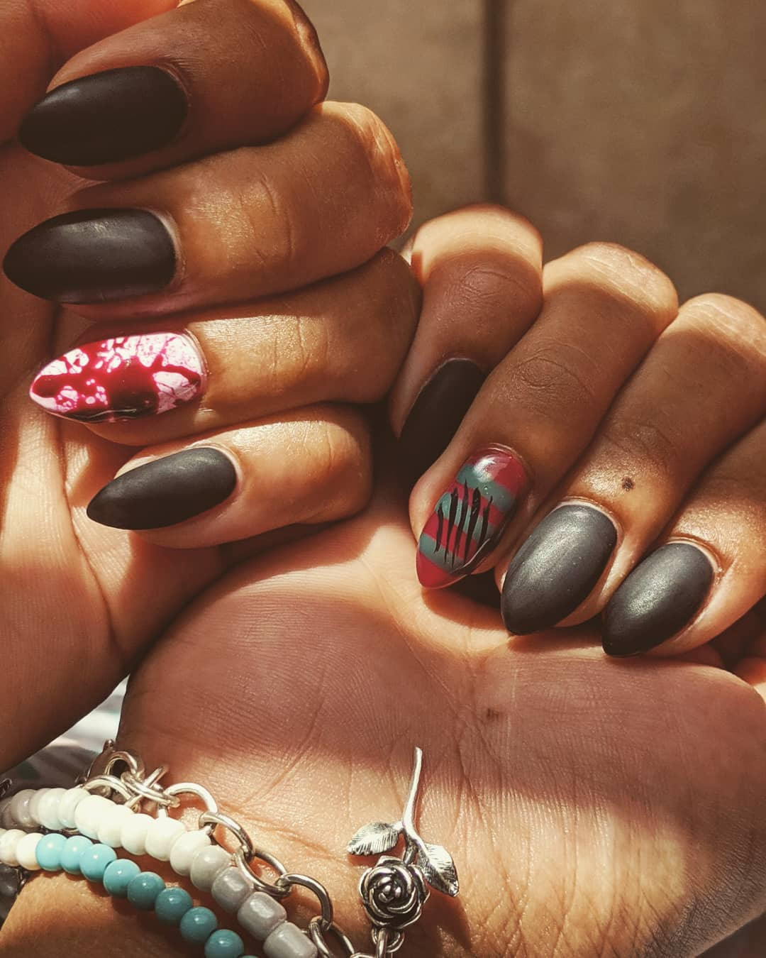 55 Amazing Halloween Nail Art Ideas #Halloween #HalloweenNail