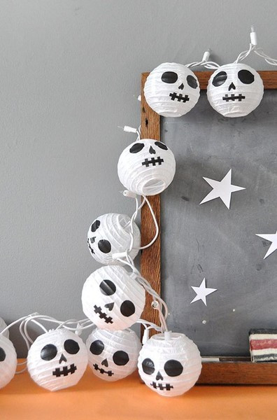 55 Easy DIY Halloween Decorations That Are Wickedly Creative