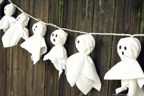 55 Easy DIY Halloween Decorations That Are Wickedly Creative