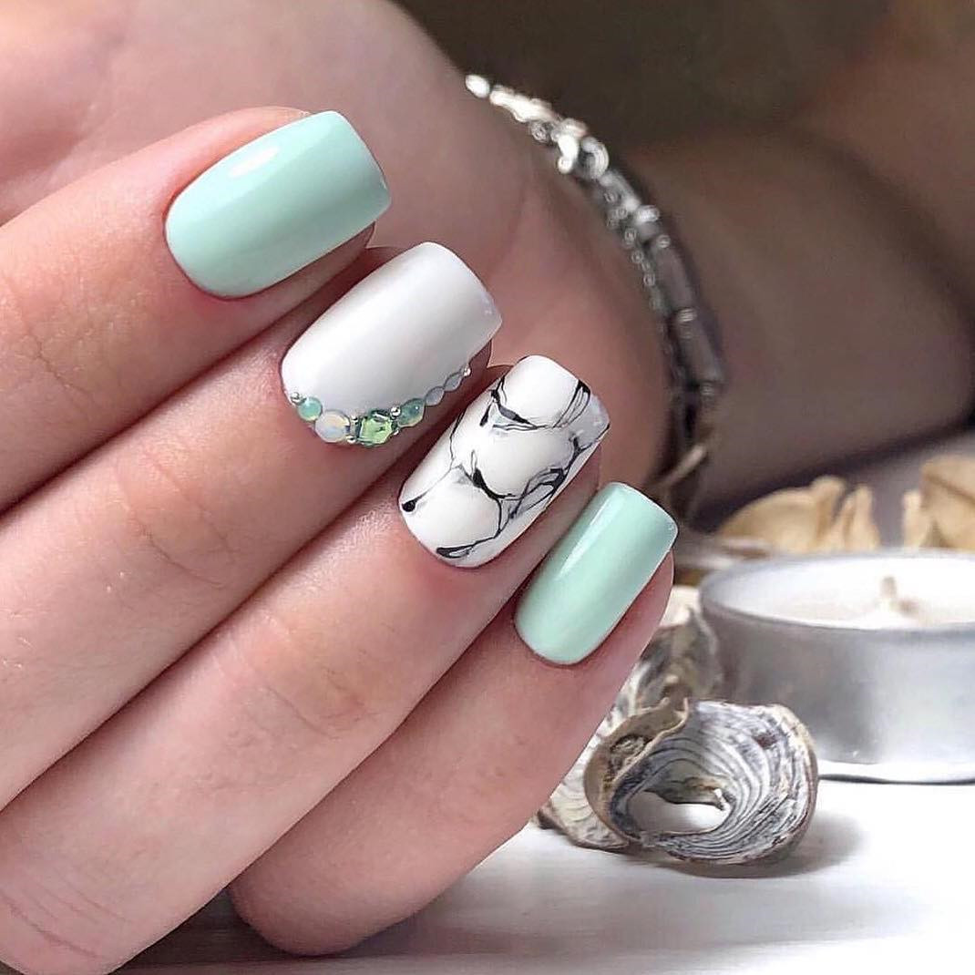 50+ Trendy Winter Nail Art Ideas For 2019