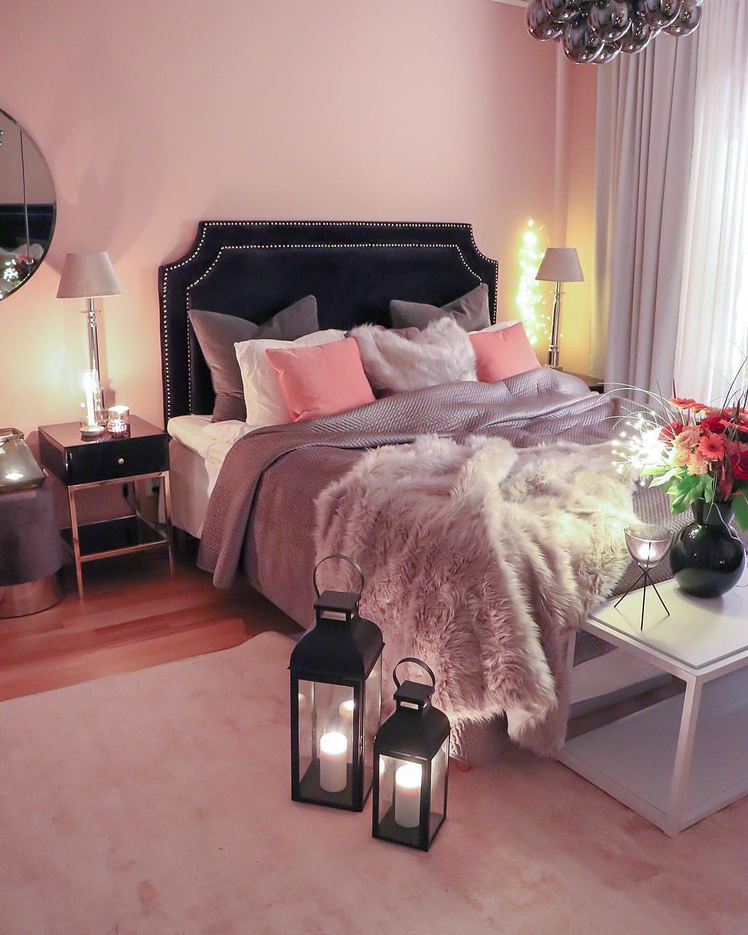 55 Creative Bohemian Bedroom Decor Ideas #dormroom #dormroomdecor #collegedormroom