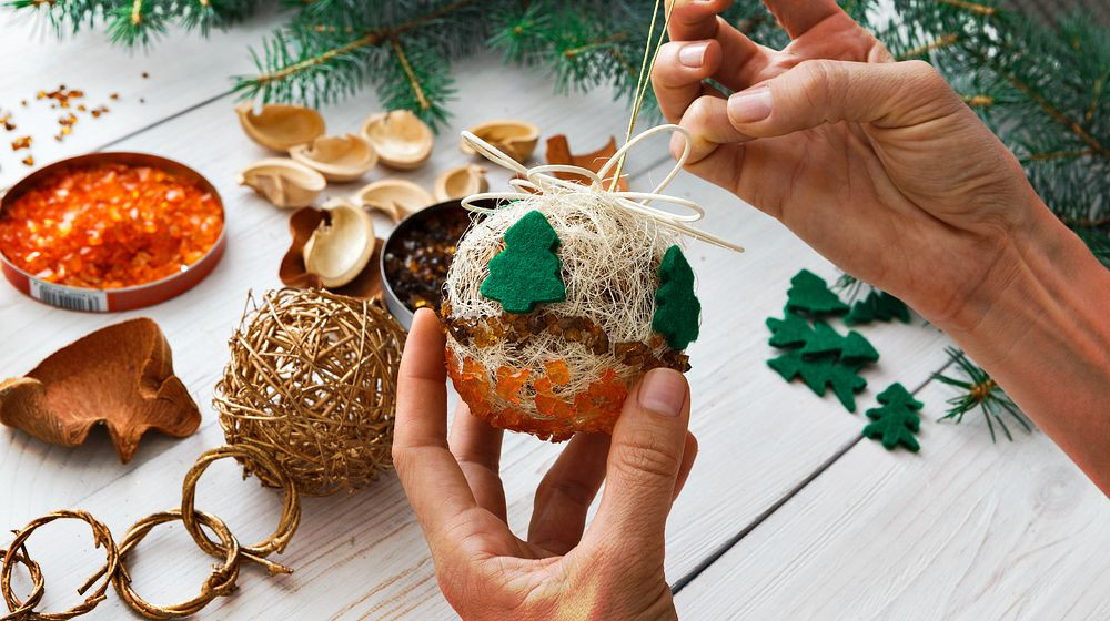 50 Christmas DIY Decorations Easy and Cheap