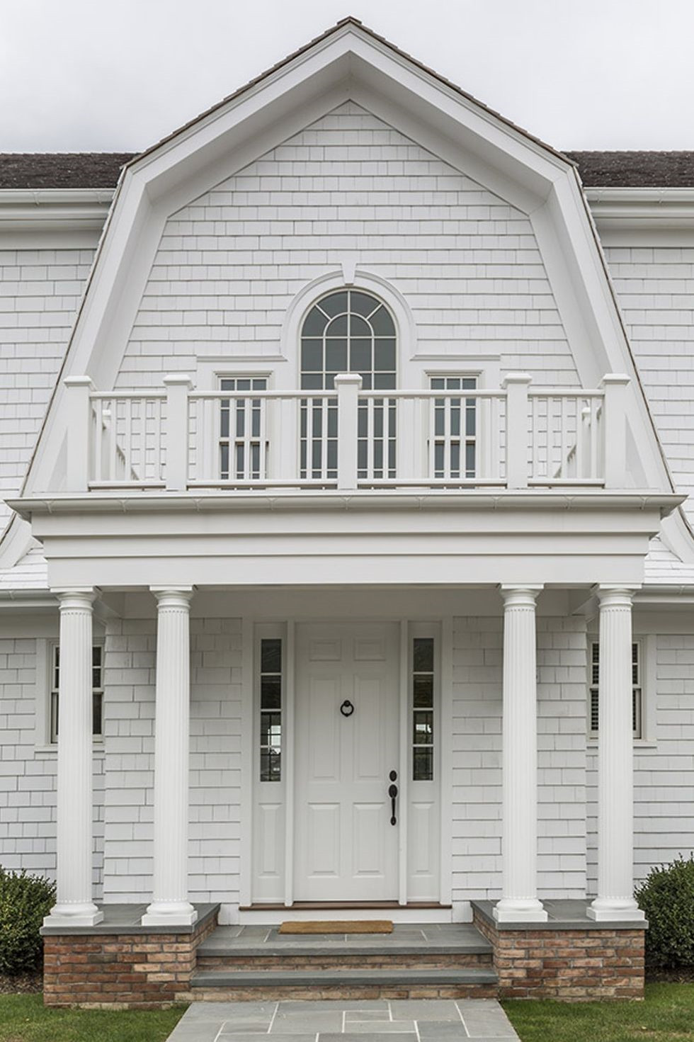 32 Best Paint Colors to Upgrade Your Front Door