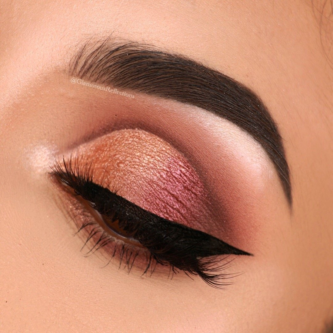 Trendy Natural Pink Eye Makeup Looks, #Pink #Eyes #Makeup #Eyeshadow #glitter #subtle #bold #rosegold