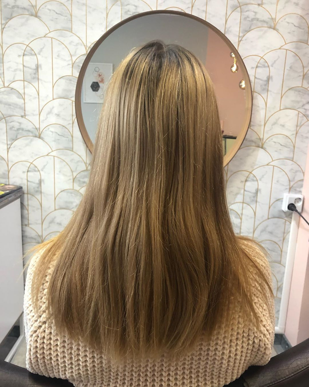46 Trendy Light Brown Hairstyles Color To Try For A New Look,light brown hair with lowlights,light brown hair color pictures  #balayage #blondebalayage #hairpainting #hairpainters #bronde #brondebalayage #highlights #ombrehair