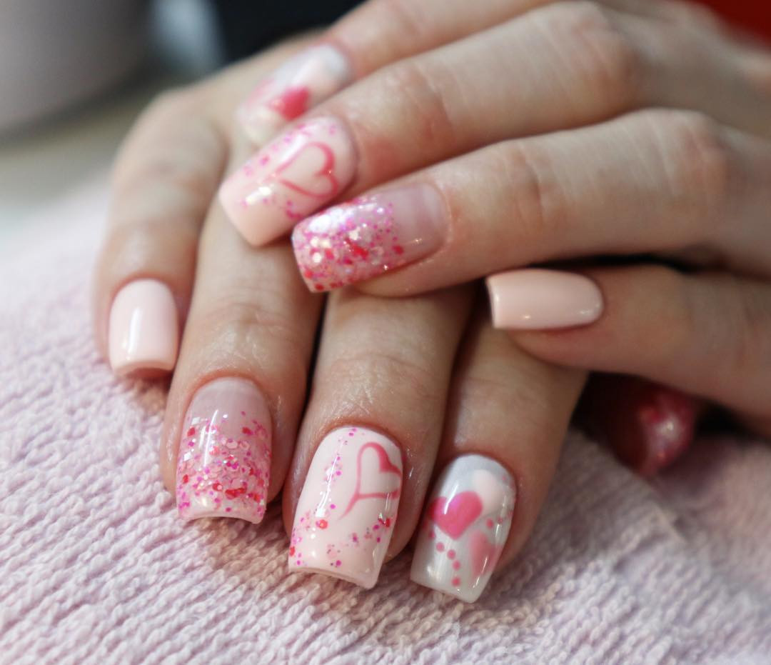 35 Valentine's Day Nail Designs You'll Fall Head Over Heels,valentines day nails 2020,valentines day nails coffin,valentines day nails 2020