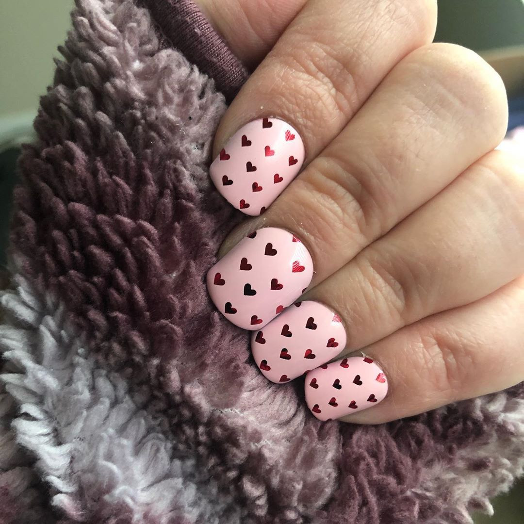 35 Valentine's Day Nail Designs You'll Fall Head Over Heels,valentines day nails 2020,valentines day nails coffin,valentines day nails 2020