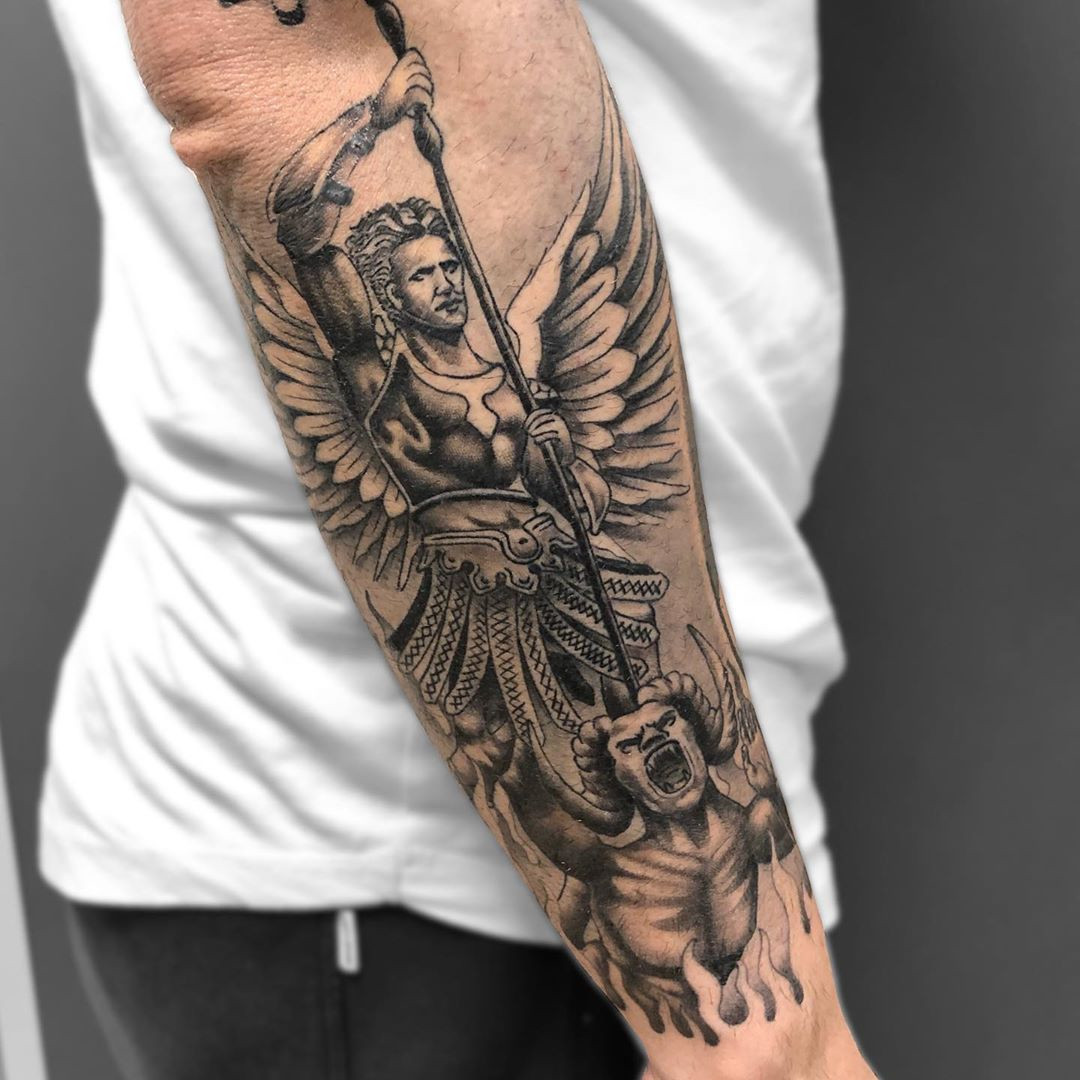 50 Best Forearm Tattoos You Wish You Had,outer forearm tattoos,Forearm Tattoos Men,simple forearm tattoos,inner forearm tattoos,side forearm tattoos