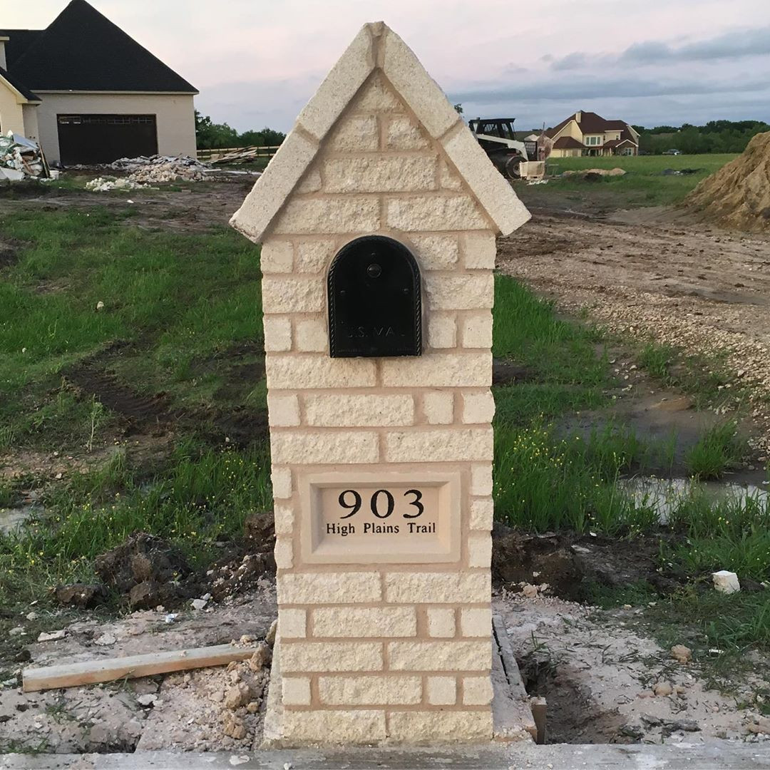 38 Adorable Stone Mailbox Ideas and Designs for 2020