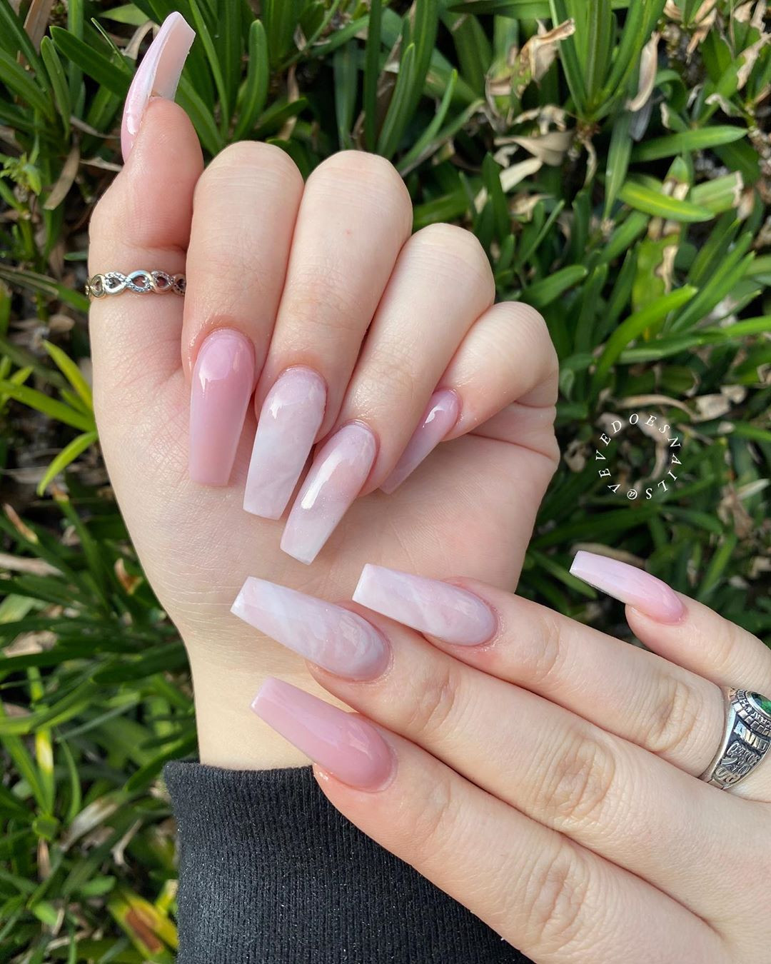 38 white ombre nails coffin That Will Look Amazing In Every Season,ombre nails designs,ombre nails french,ombre nails gel,ombre nails short